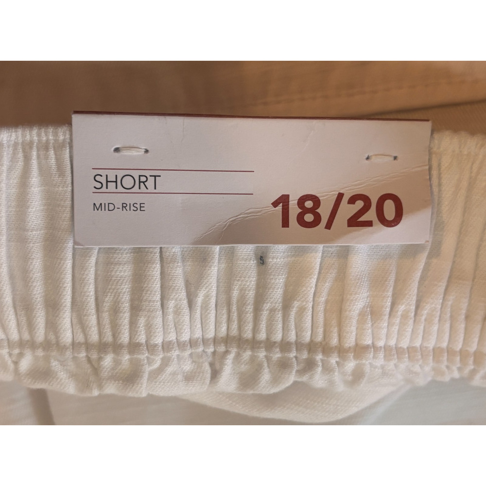 Lane Bryant White Mid Rise Drawstring Waist Relaxed Fit Shorts Plus Size 18 20 - Picture 8 of 8